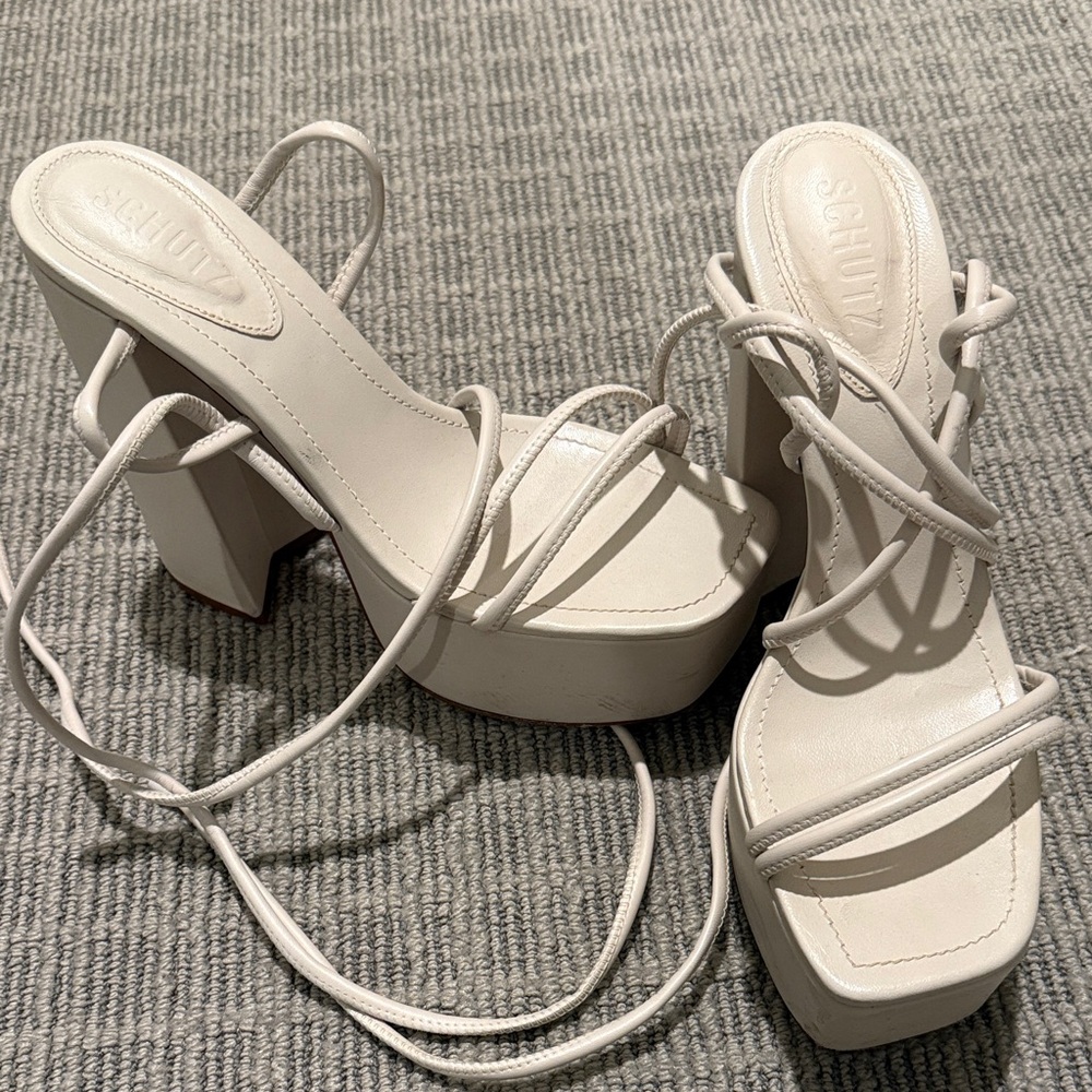 SCHUTZ Women's Cream Platform Sandals